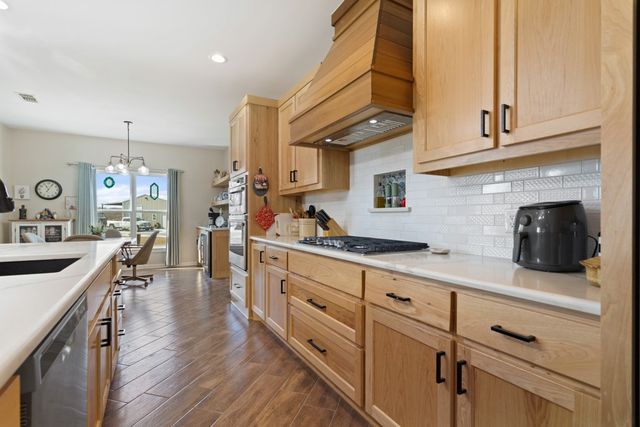 715 VZ County Road 1803, Grand Saline, TX 75140