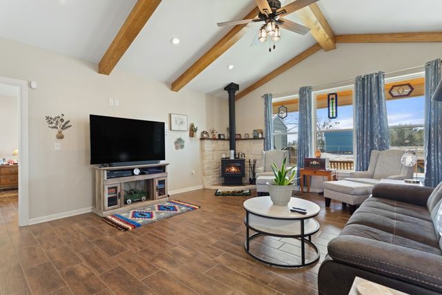 715 VZ County Road 1803, Grand Saline, TX 75140