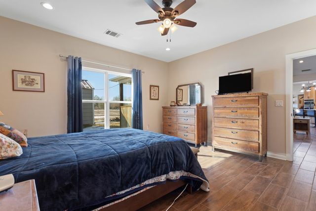 715 VZ County Road 1803, Grand Saline, TX 75140