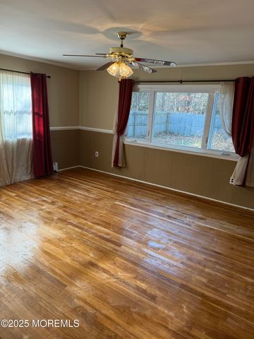 324 Shady Brook Lane, Forked River, NJ 08731