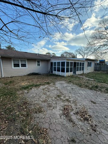 324 Shady Brook Lane, Forked River, NJ 08731