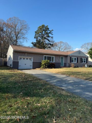 324 Shady Brook Lane, Forked River, NJ 08731