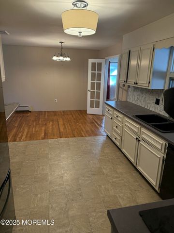 324 Shady Brook Lane, Forked River, NJ 08731