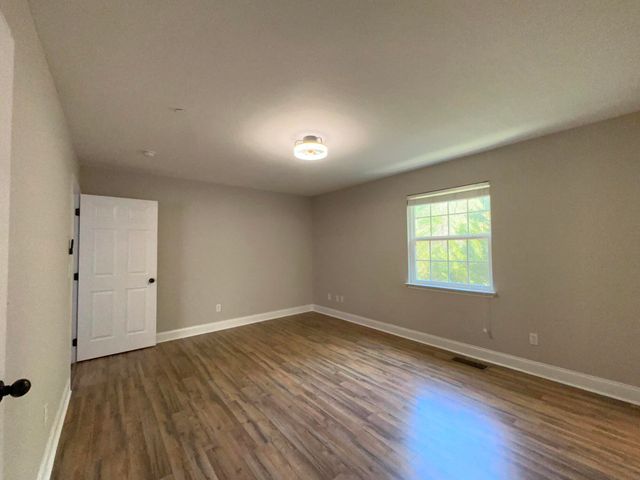 1126 Maple Tree Lane, Chattanooga, TN 37421