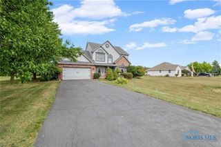 22059 W Bittersweet Lane, Curtice, OH 43412