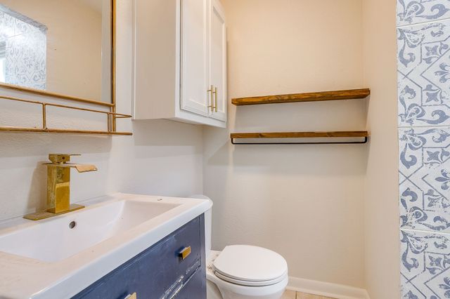 4737 Houghton Avenue, Fort Worth, TX 76107