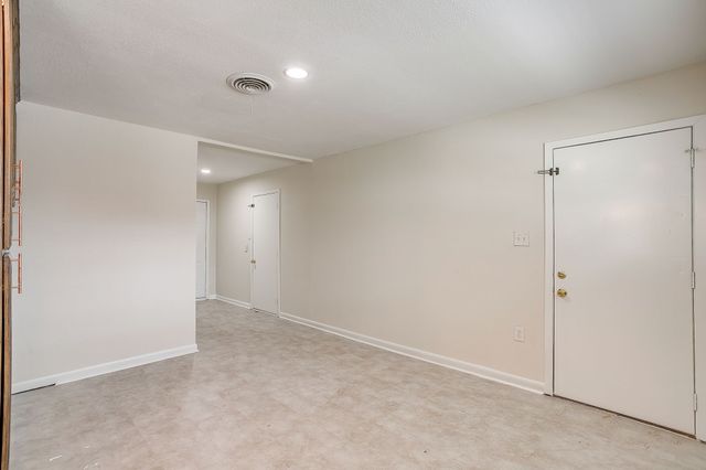 4737 Houghton Avenue, Fort Worth, TX 76107