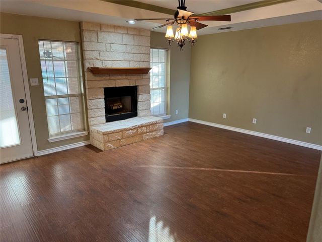 1524 Timbercreek Drive, Howe, TX 75459