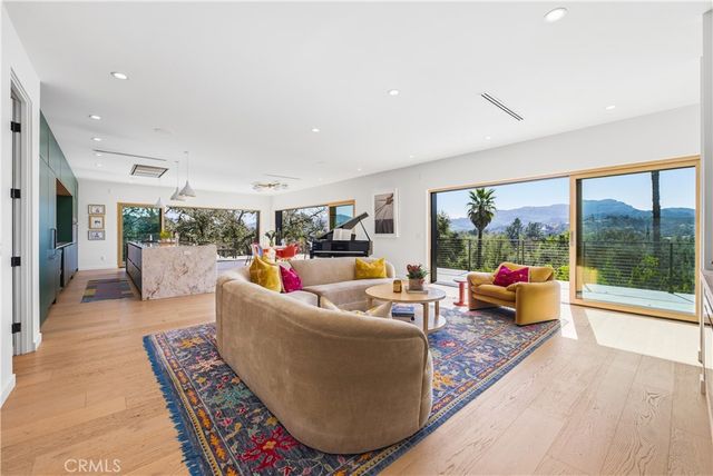 976 Ranch House, Westlake Village, CA 91361