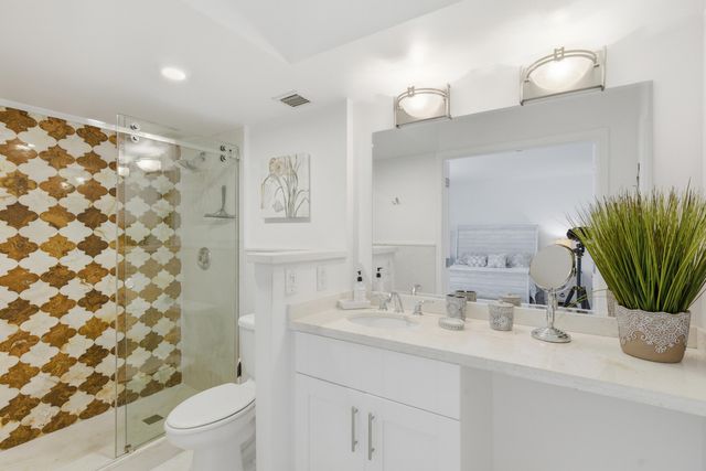 825 Egret Circle Unit 104, Delray Beach, FL 33444