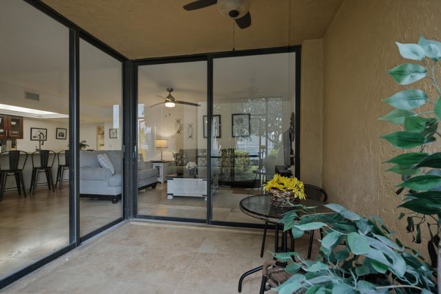 825 Egret Circle Unit 104, Delray Beach, FL 33444