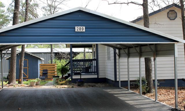 289 Acapulco Rd, Jefferson, TX 75657