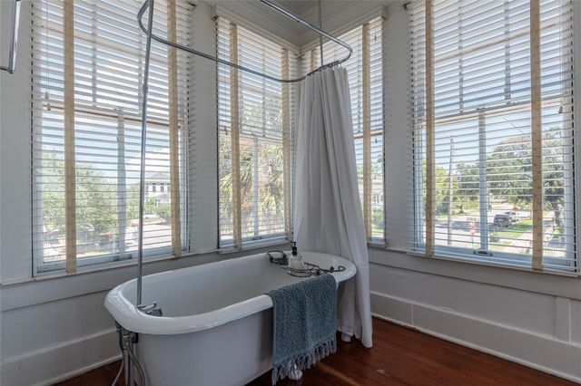 801 13th Street, Galveston, TX 77550