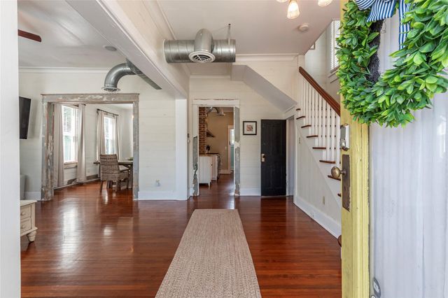 801 13th Street, Galveston, TX 77550