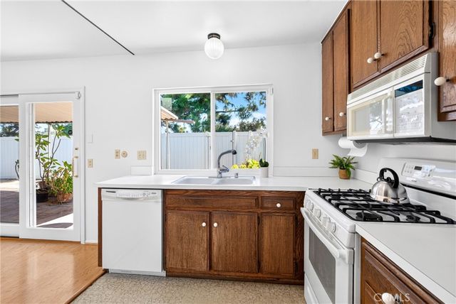 25102 La Suen Road, Laguna Hills, CA 92653