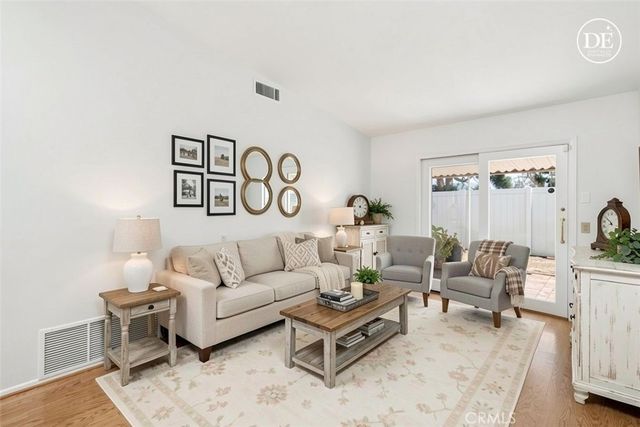 25102 La Suen Road, Laguna Hills, CA 92653