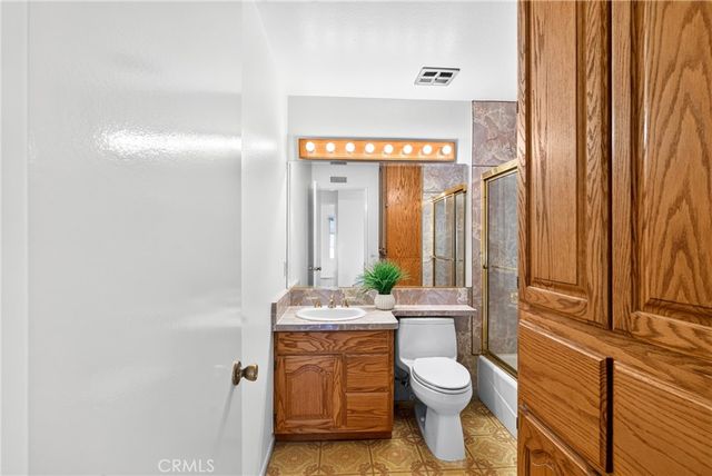 25102 La Suen Road, Laguna Hills, CA 92653