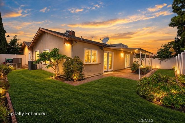 25102 La Suen Road, Laguna Hills, CA 92653