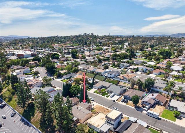 25102 La Suen Road, Laguna Hills, CA 92653