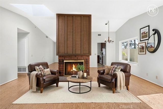 25102 La Suen Road, Laguna Hills, CA 92653
