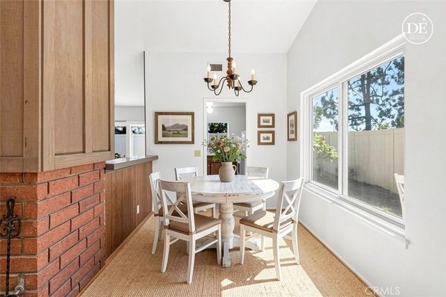 25102 La Suen Road, Laguna Hills, CA 92653