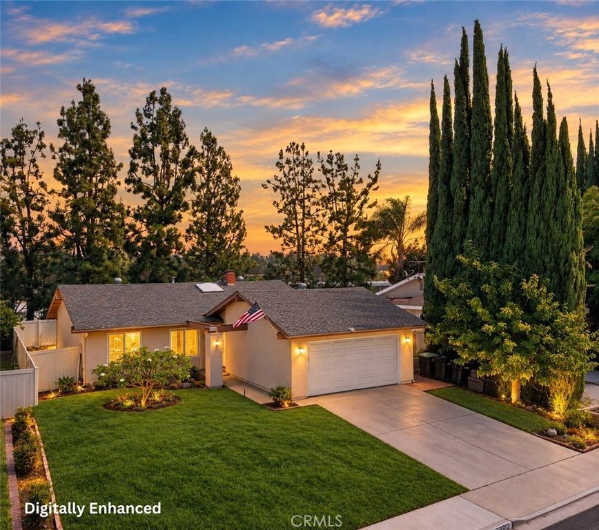 25102 La Suen Road, Laguna Hills, CA 92653