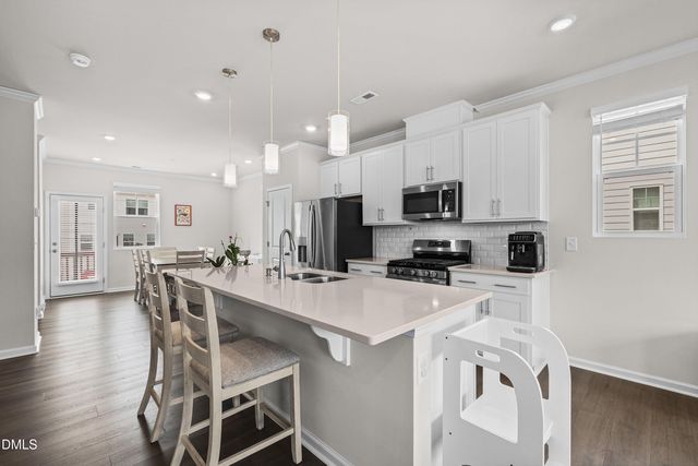455 Deercroft Drive, Apex, NC 27539