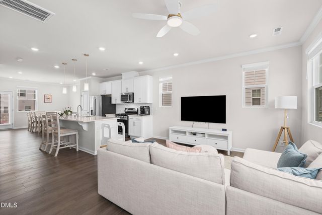 455 Deercroft Drive, Apex, NC 27539