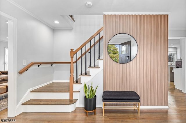 22 Stockade Rd, Warren Twp., NJ 07059