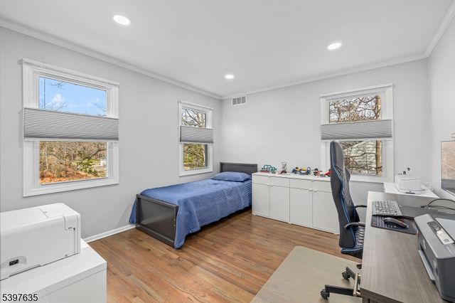 22 Stockade Rd, Warren Twp., NJ 07059