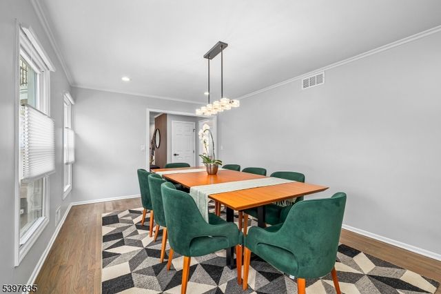 22 Stockade Rd, Warren Twp., NJ 07059