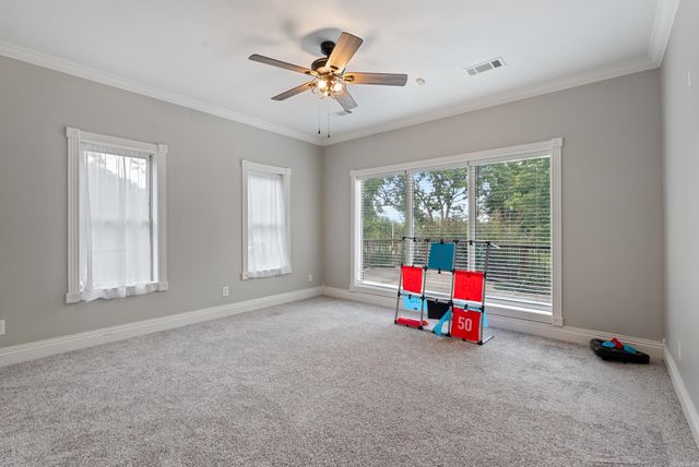 100 Plantation Ln, Batesville, AR 72501