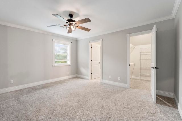 100 Plantation Ln, Batesville, AR 72501