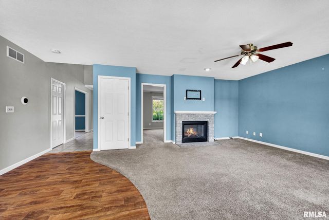 610 S BRECKENRIDGE Drive, Dunlap, IL 61525