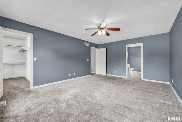 610 S BRECKENRIDGE Drive, Dunlap, IL 61525