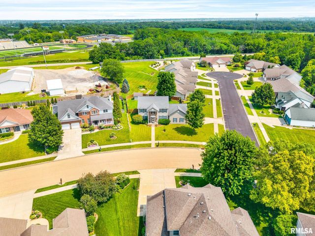 610 S BRECKENRIDGE Drive, Dunlap, IL 61525