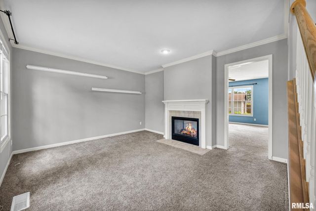 610 S BRECKENRIDGE Drive, Dunlap, IL 61525