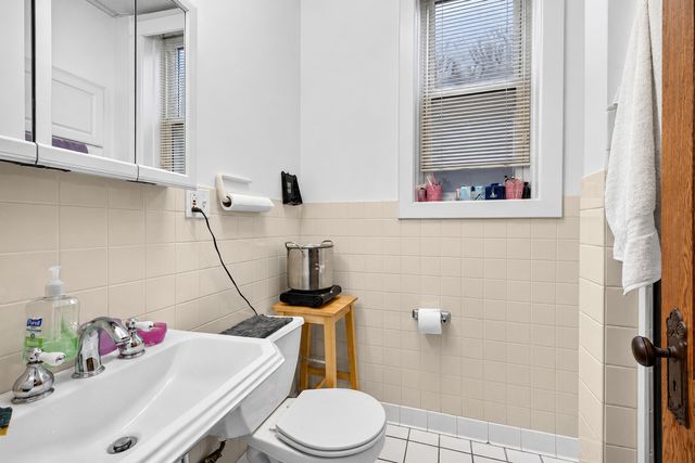 2536 S California Street, Chicago, IL 60608