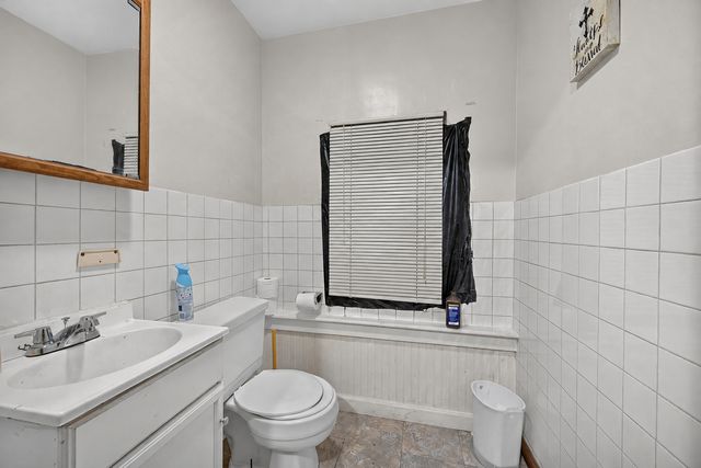 2536 S California Street, Chicago, IL 60608