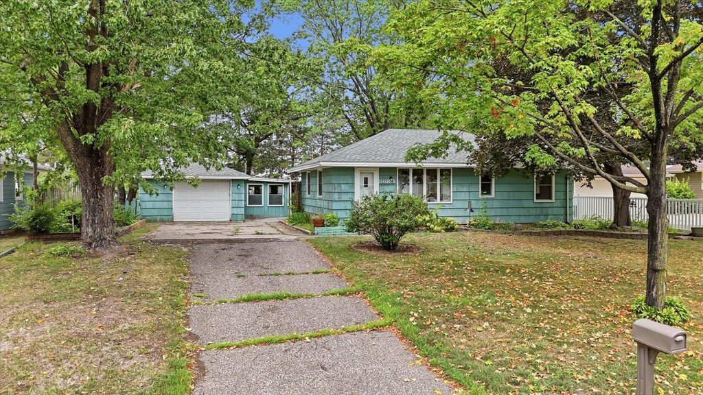 8680 Granada Avenue S, Cottage Grove, MN 55016 — exterior