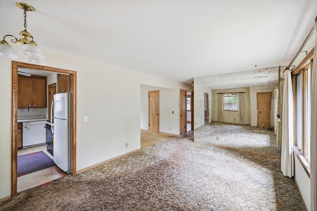 8680 Granada Avenue S, Cottage Grove, MN 55016 — photo 5