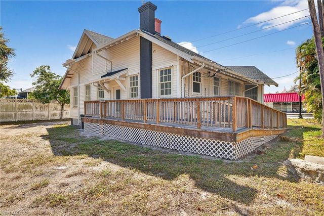 1793 Fowler ST, Fort Myers, FL 33901