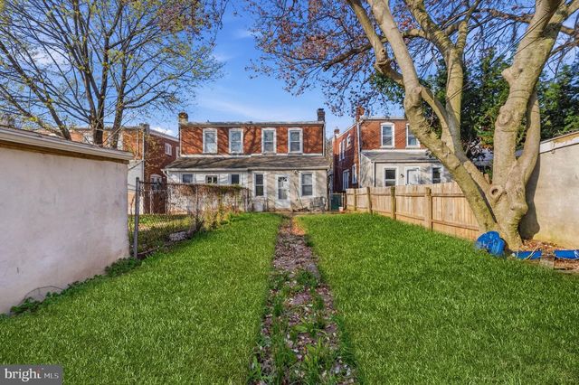 211 E POPLAR ST, Norristown, PA 19401