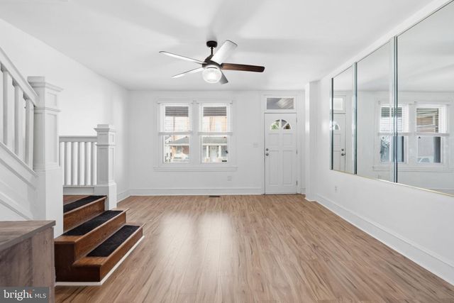 211 E POPLAR ST, Norristown, PA 19401