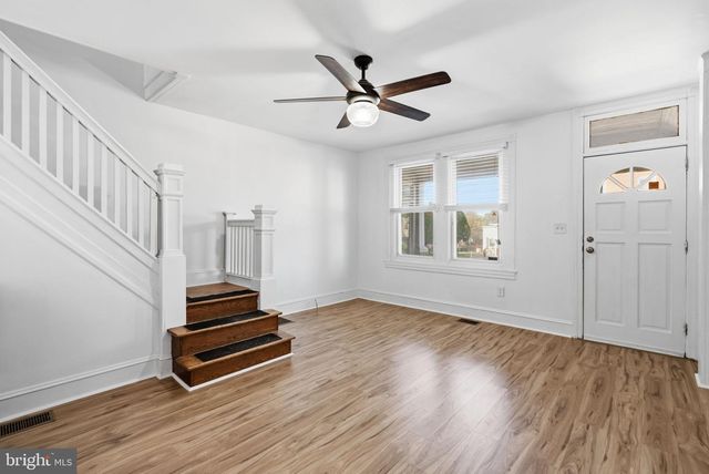 211 E POPLAR ST, Norristown, PA 19401