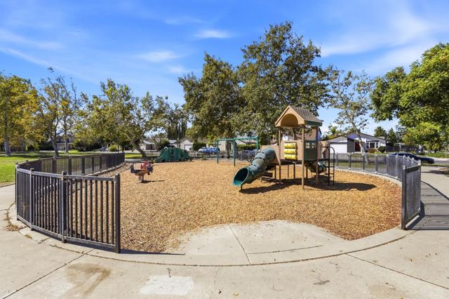 4644 Holycon Circle, San Jose, CA 95136