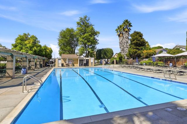 4644 Holycon Circle, San Jose, CA 95136
