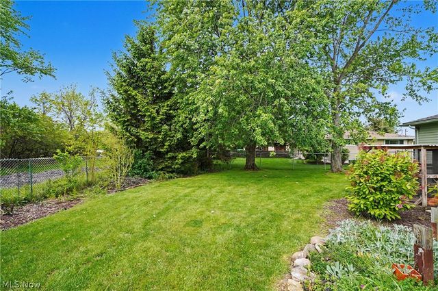 146 Habant Road, Amherst, OH 44001
