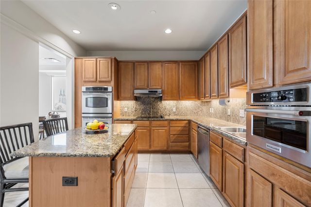 511 S Post Oak Lane 5D, Houston, TX 77056