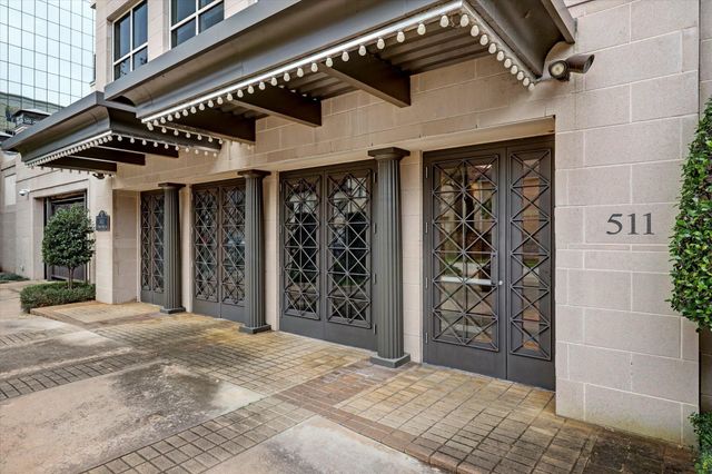 511 S Post Oak Lane 5D, Houston, TX 77056